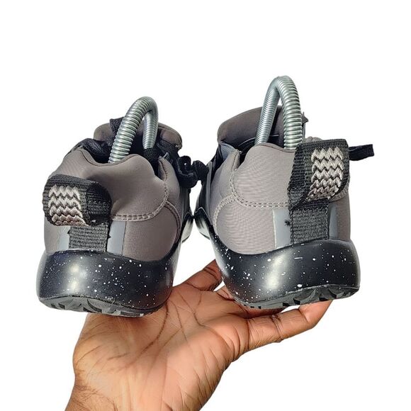 Snibbs   - Picture 4 of 10